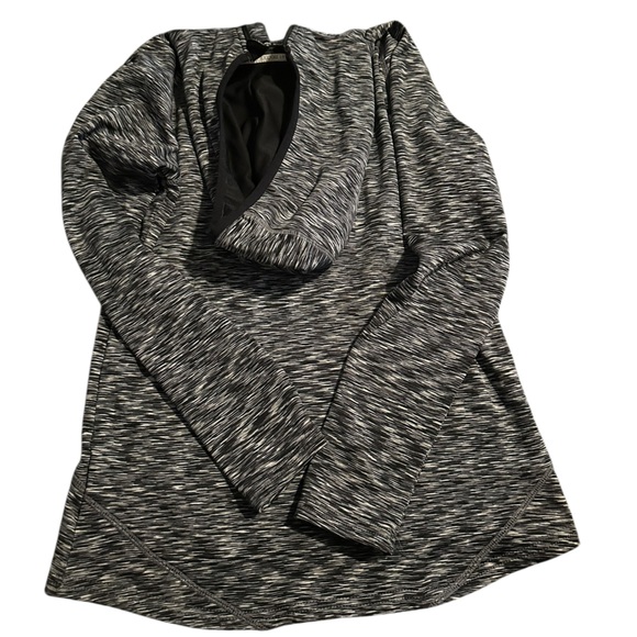 Women's Black and Gray ISO cool Quick Drying Antibacterial Hoodie Size-8 - Picture 3 of 3